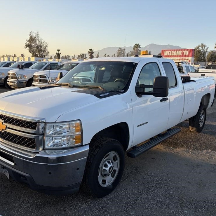 2013 CHEVROLET 2500