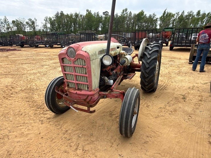 1964-ford-801-image-2