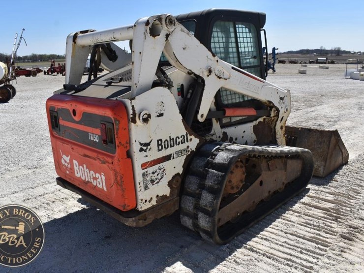 2013-bobcat-t650-image-8