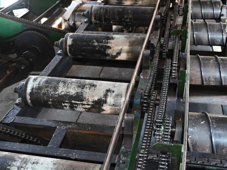 #167-•-roll-case-image-4