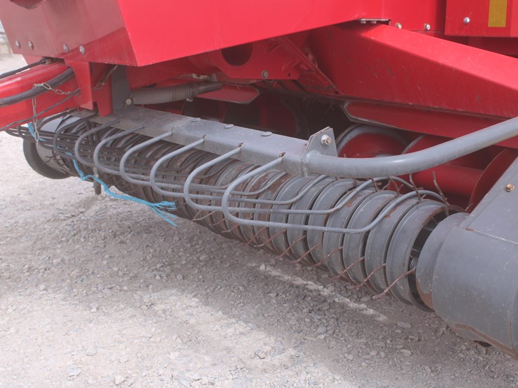 2015-massey-ferguson-1840-image-19