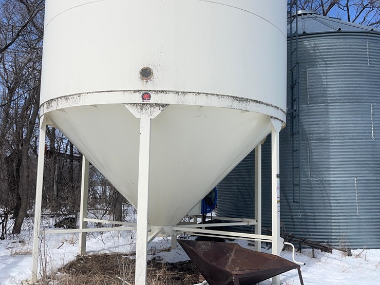 2000-meridian-grain-max-hopper-bin-image-2