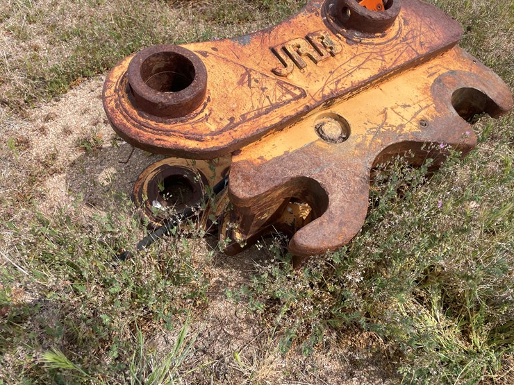 #4069-•-jrb-excavator-quick-tach-image-2