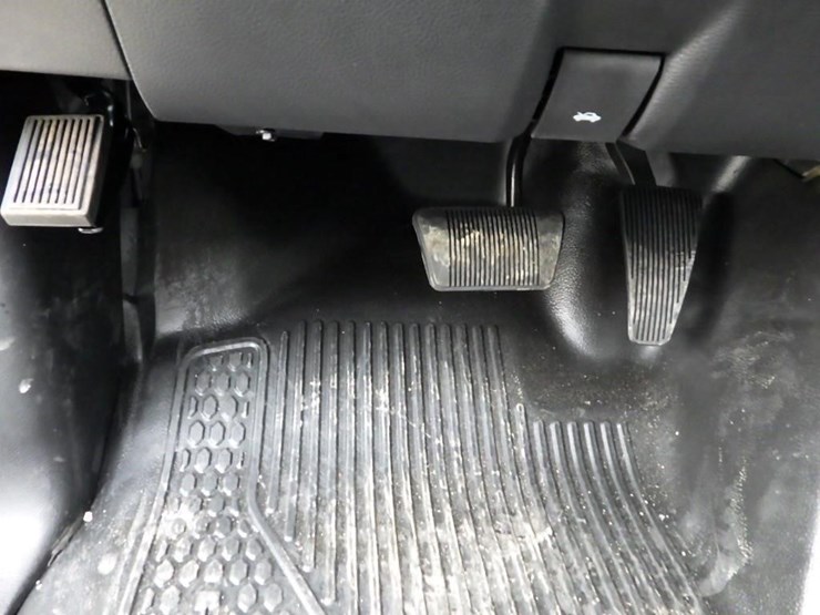 2024-dodge-ram-2500-image-35