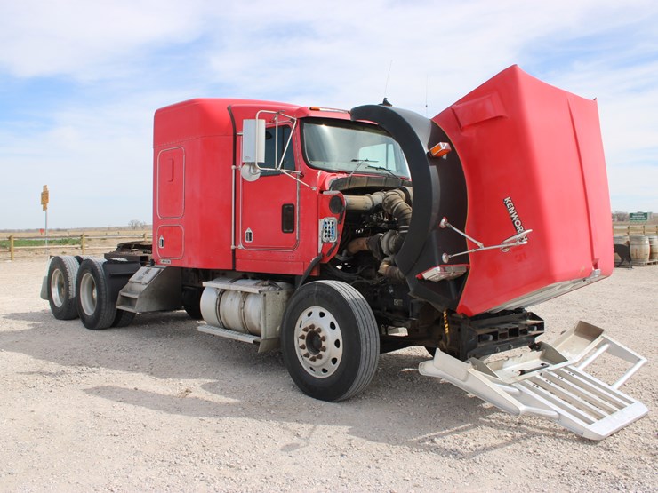 2004-kenworth-t800-image-71