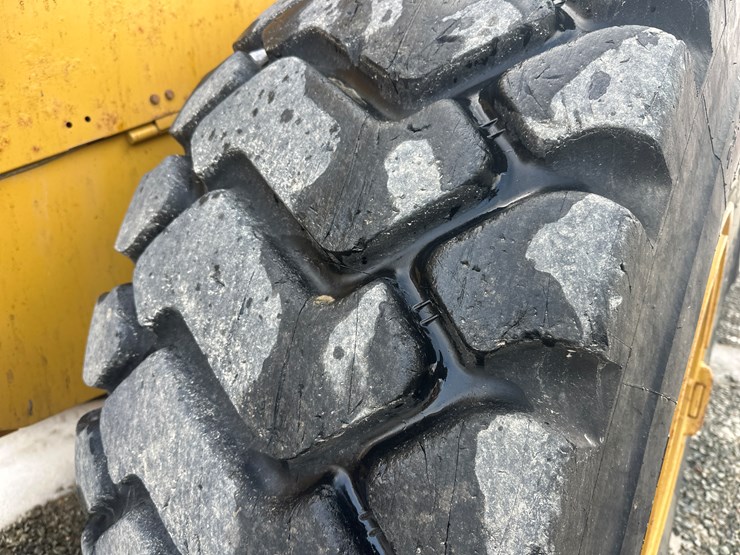 caterpillar-950gc-image-96