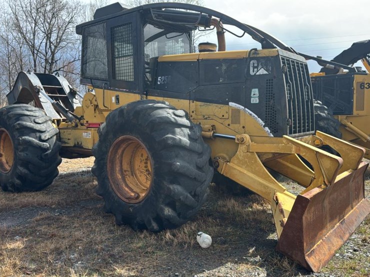 caterpillar-525b-image-8