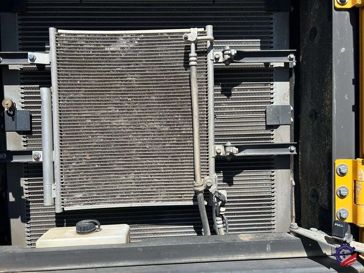 2018-volvo-ec220el-image-76