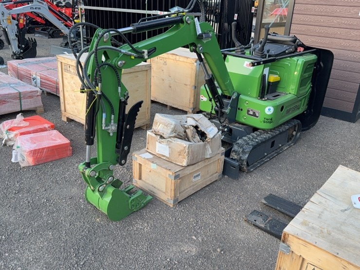 #1081-•-2025-mp15pro-mini-excavator-image-1
