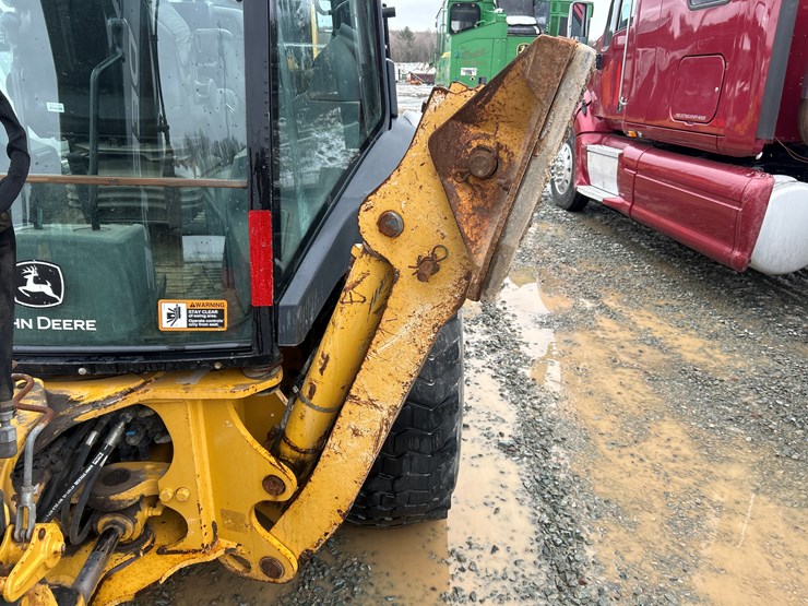 deere-310sj-image-72