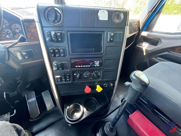 2018-international-hx620-image-79