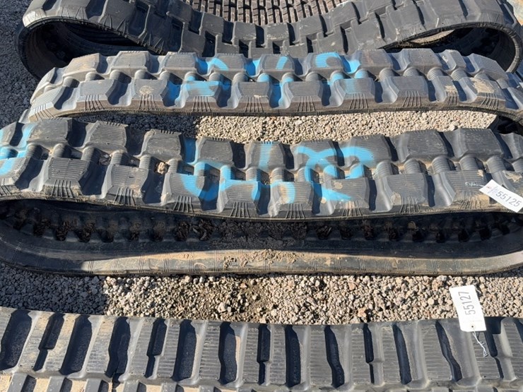 caterpillar-320-image-1