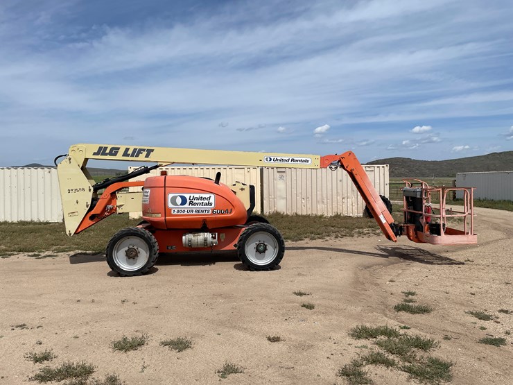 #3999-•-jlg-lift-600-aj-image-1