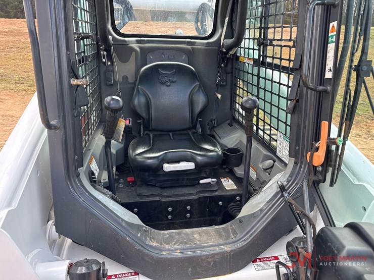 2018-bobcat-t770-image-15