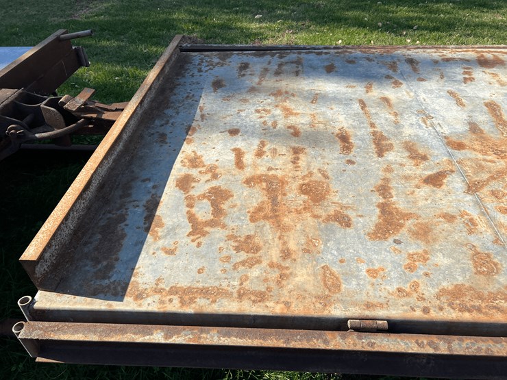 set-of-3-flat-cars-image-42