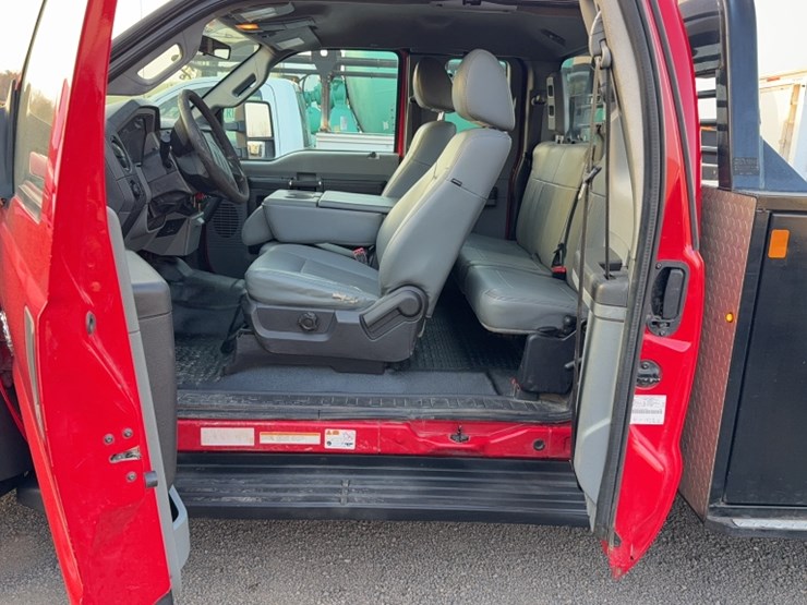 2012-ford-f450-image-16