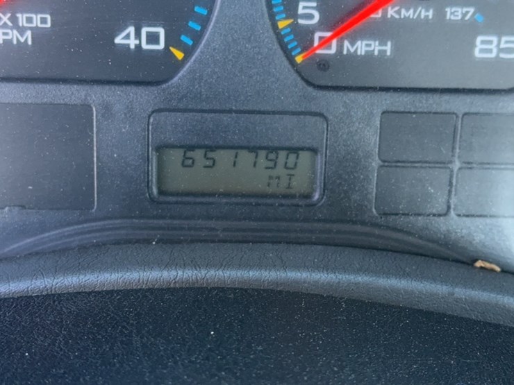 2007-international-8600-image-19