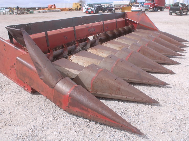 case-ih-1083-image-1