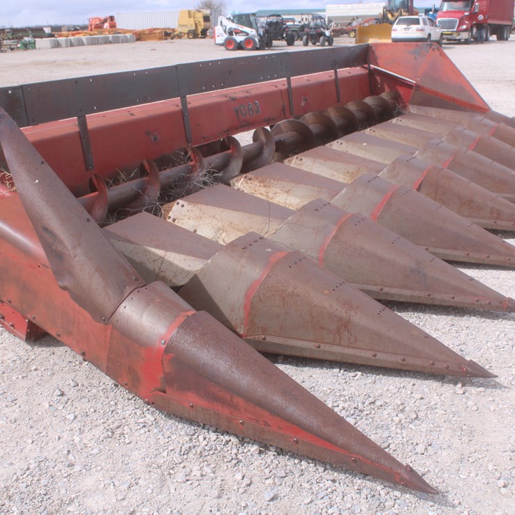 CASE IH 1083