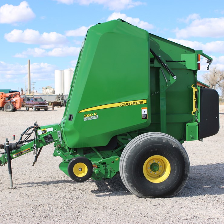 2022 JOHN DEERE 560R
