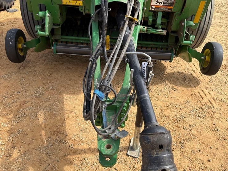 john-deere-460m-image-12