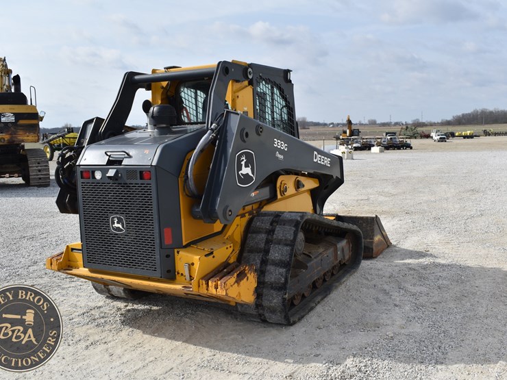 2023-deere-333g-image-11