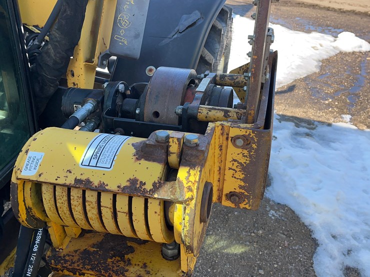 new-holland-tn70da-image-38