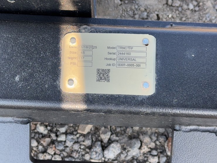 #2087-•-trubilt-42"-skid-steer-pallet-forks-image-3