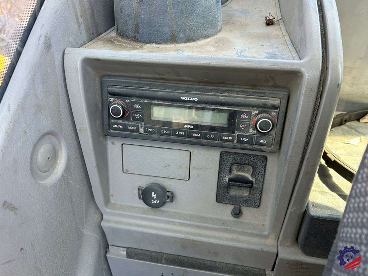 2018-volvo-ec220el-image-106