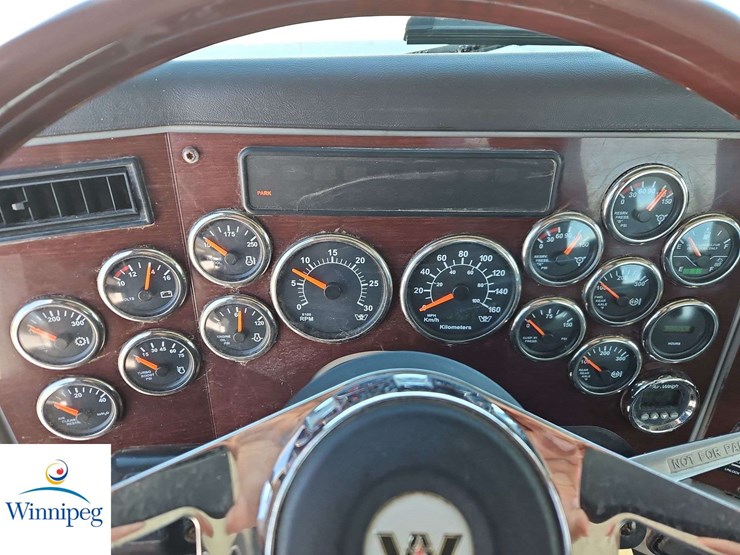 2014-western-star-4700-image-9