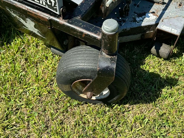 dixie-chopper-lt2400-44-image-13