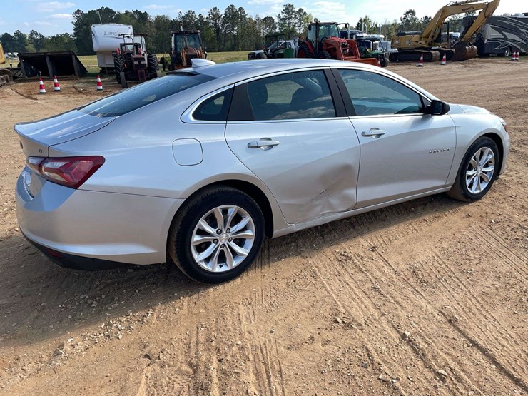 2019-chevrolet-malibu-lt-4-door-sedan-(150,431-miles)-image-3