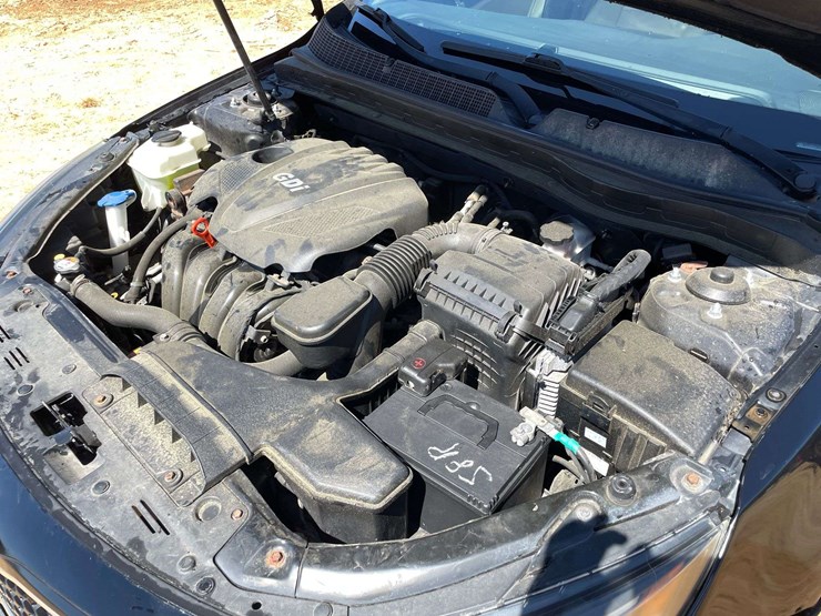 2015-kia-optima-4-door-sedan-(87,692-miles)-image-7