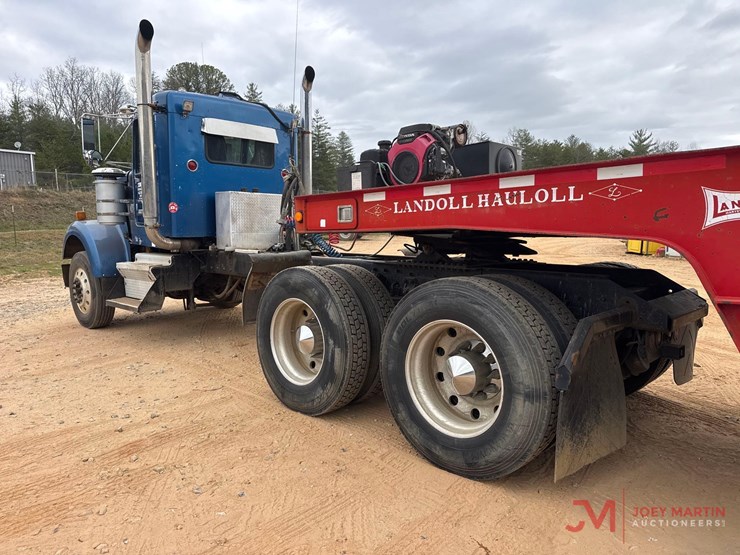 kenworth-w900-image-3