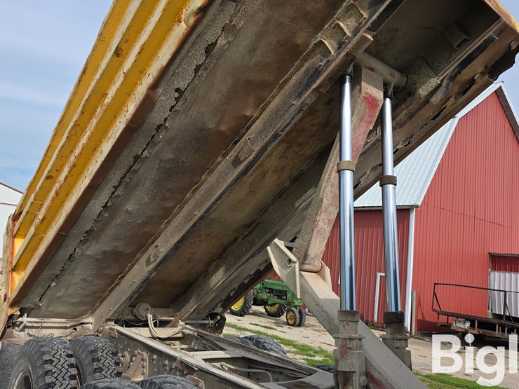 1986-ford-lnt8000-image-14