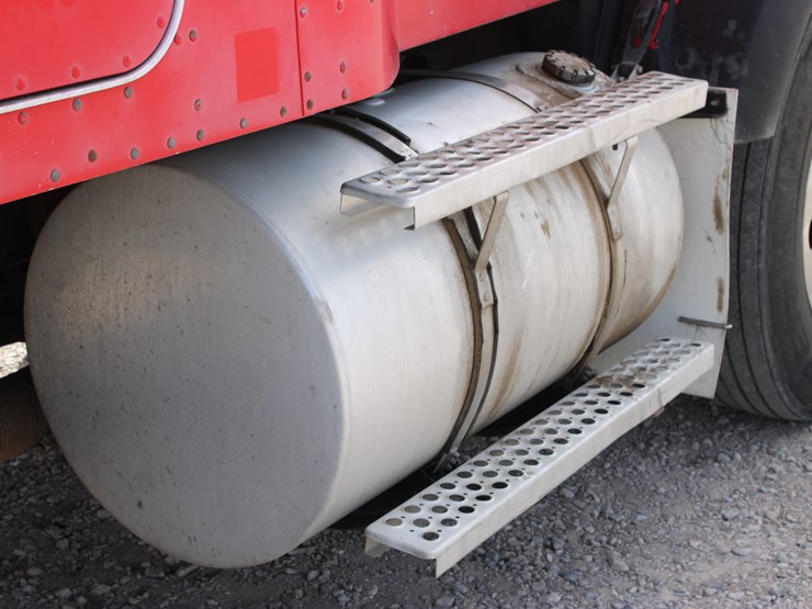 2004-kenworth-t800-image-25