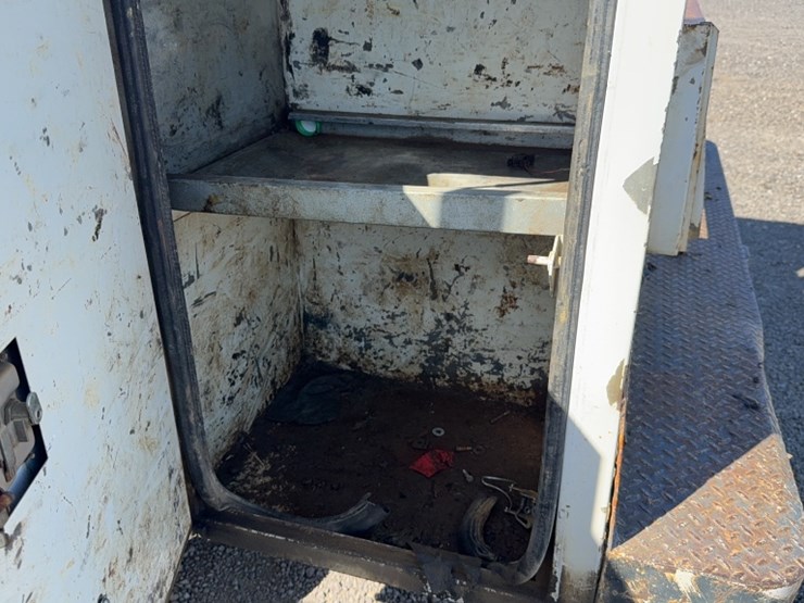 2003-ford-f450-image-18