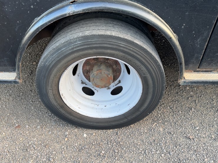 2012-ford-f450-image-5