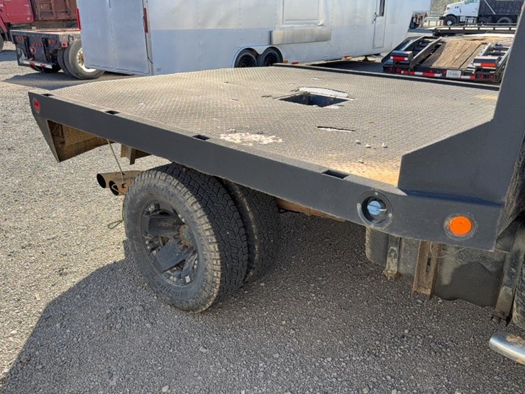 2011-ford-f350-image-7