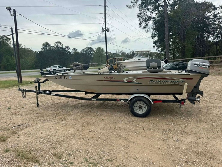2003-alumacraft-crappie-pro-w/mariner-magnum-40-motor-image-2