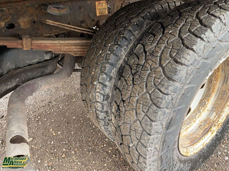 2011-dodge-3500-image-9