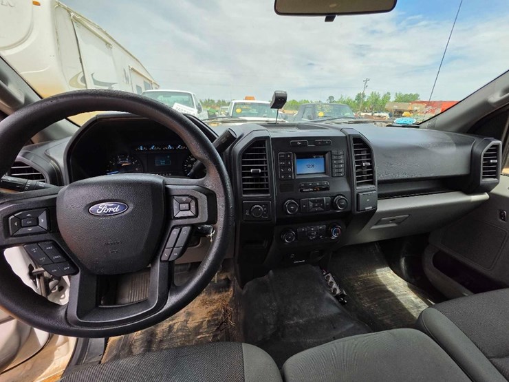 2018-ford-f150-xl-image-9