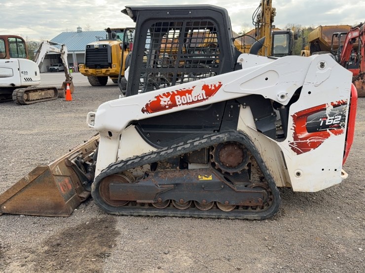 2022-bobcat-t62-image-12