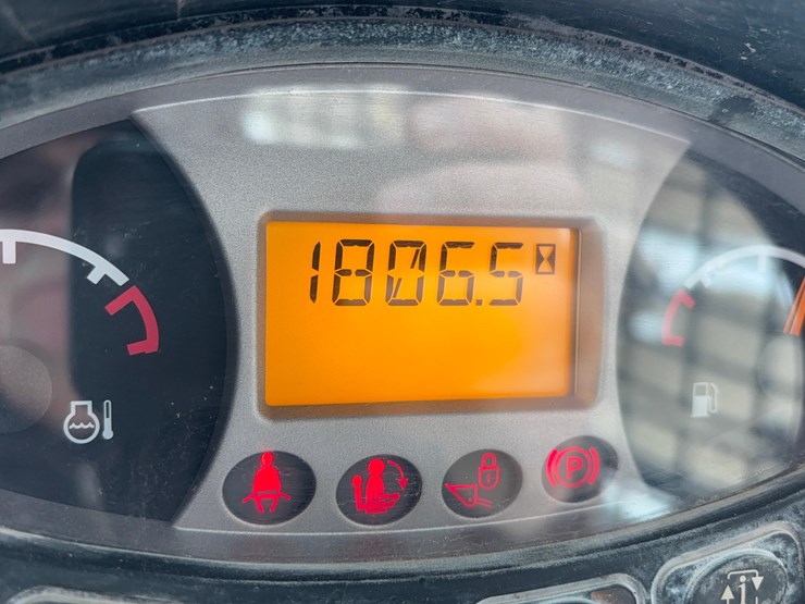 2016-bobcat-s530-image-13