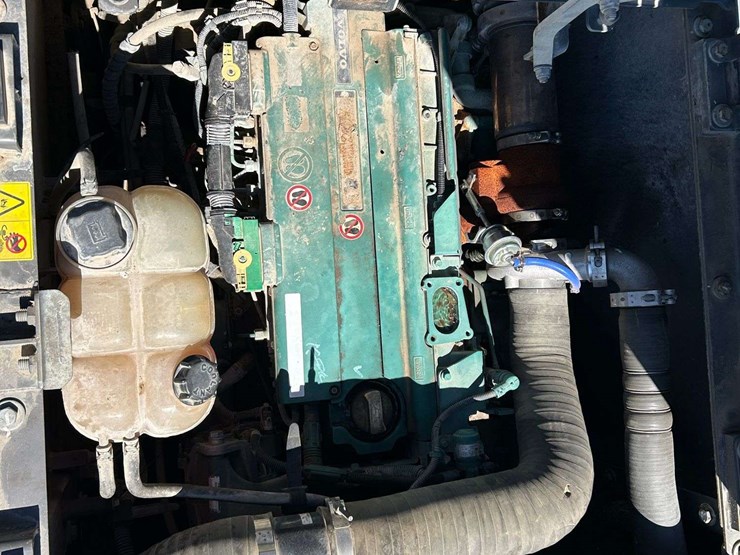 2018-volvo-ec220el-image-89