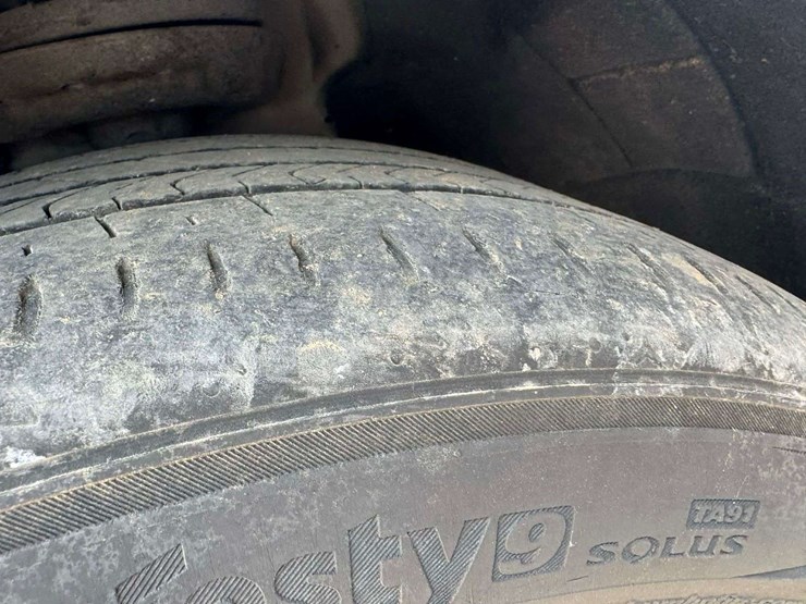 2016-buick-lacrosse-leather-fwd-4d-sedan-3.6-6cyl.-gasoline-(137,344-miles)-image-15