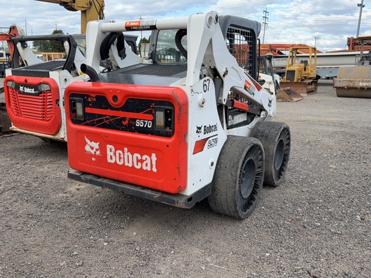 2018-bobcat-s570-image-7
