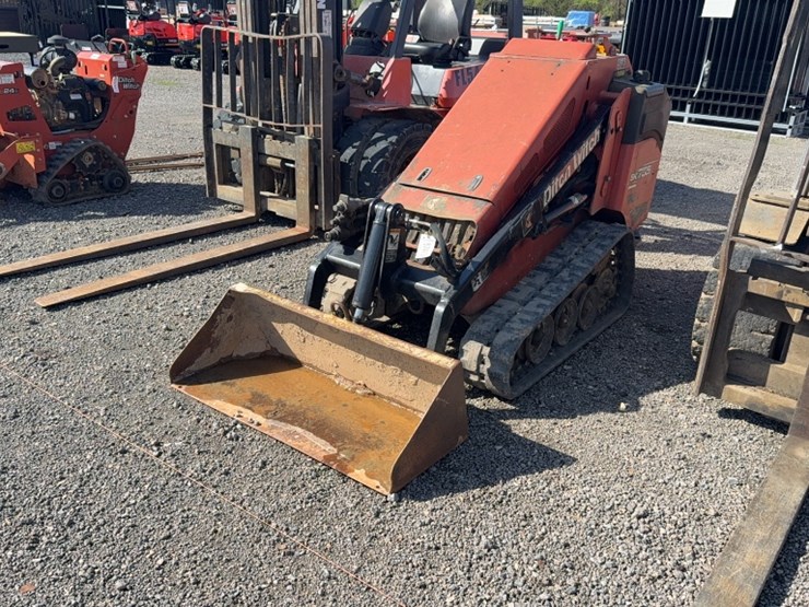 ditch-witch-sk755-image-1