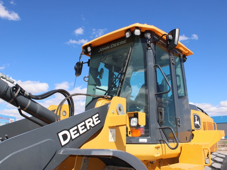 2021-deere-524p-image-22