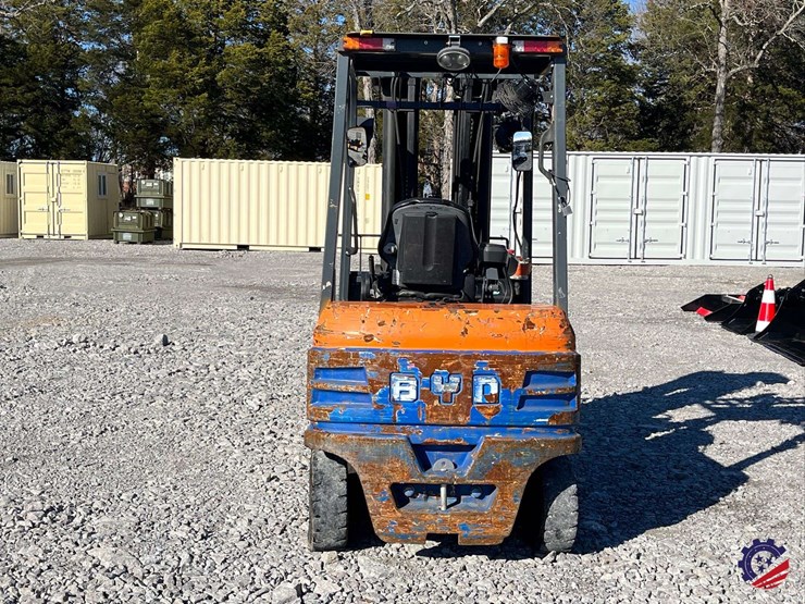 byd-ecb27c-electric-counterbalanced-forklift-image-26